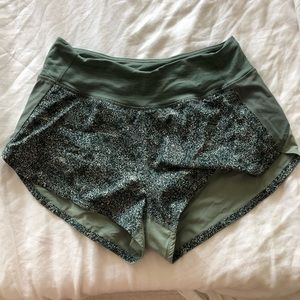 Outdoor voices Hudson shorts size M